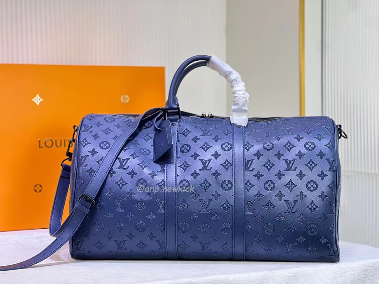 Louis Vuitton Keepall Bandouliere Monogram 50 Navy Duffel Bag (1) - newkick.vip